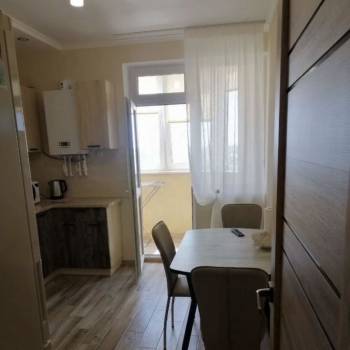 Сдается 2-х комнатная квартира, 75 м²