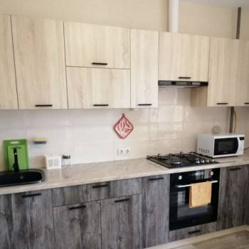 Сдается 2-х комнатная квартира, 75 м²