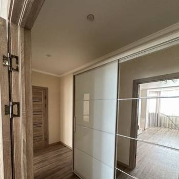Сдается 2-х комнатная квартира, 75 м²