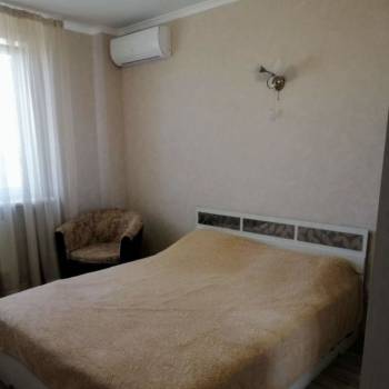Сдается 2-х комнатная квартира, 75 м²