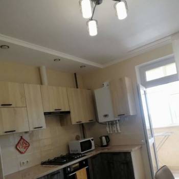 Сдается 2-х комнатная квартира, 75 м²