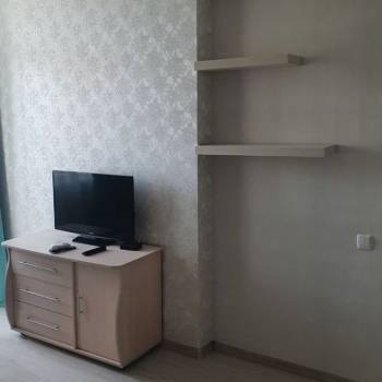 Продается 1-комнатная квартира, 40 м²