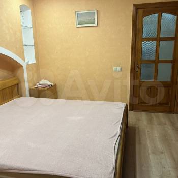 Сдается 2-х комнатная квартира, 60 м²