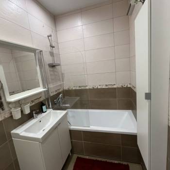 Сдается 2-х комнатная квартира, 45 м²