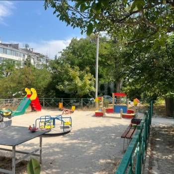 Продается 1-комнатная квартира, 29,6 м²