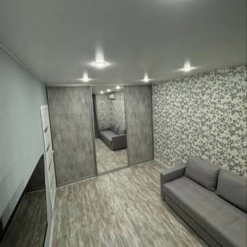 Сдается 1-комнатная квартира, 38 м²