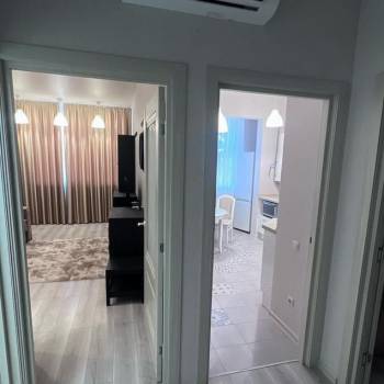 Сдается 2-х комнатная квартира, 65 м²