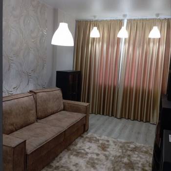 Сдается 2-х комнатная квартира, 65 м²