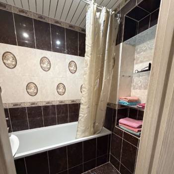 Сдается Многокомнатная квартира, 80 м²