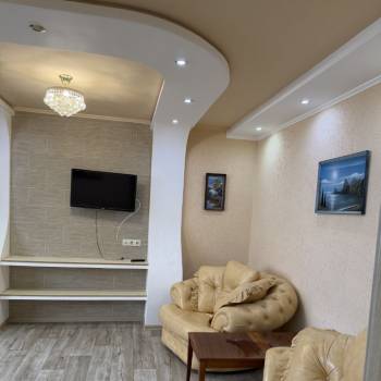 Сдается Многокомнатная квартира, 80 м²