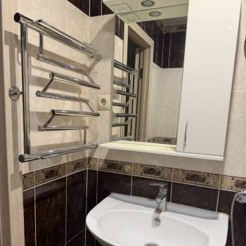Сдается Многокомнатная квартира, 80 м²