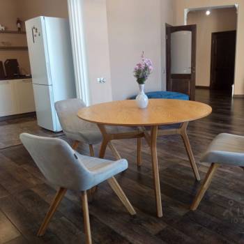 Сдается 2-х комнатная квартира, 100 м²