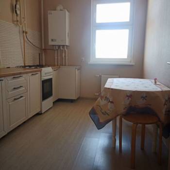 Сдается 1-комнатная квартира, 39 м²