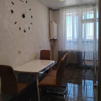 Сдается 2-х комнатная квартира, 55 м²