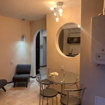 Сдается 1-комнатная квартира, 42,5 м²