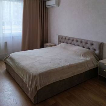 Сдается 2-х комнатная квартира, 65 м²