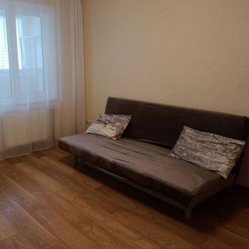 Сдается 2-х комнатная квартира, 65 м²