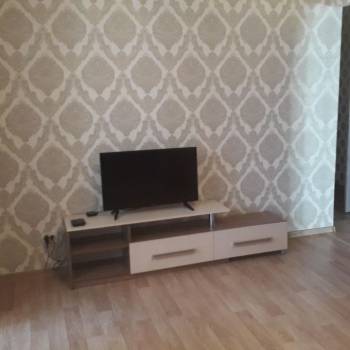 Сдается 1-комнатная квартира, 46 м²