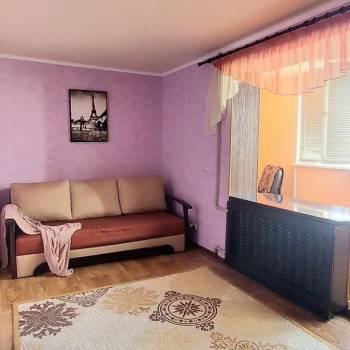 Сдается 1-комнатная квартира, 48 м²