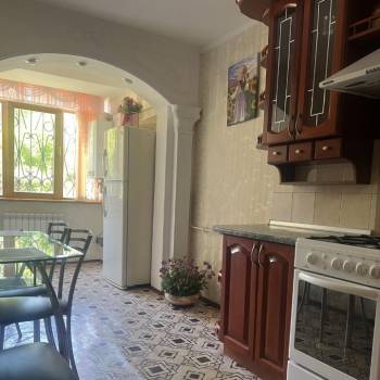 Сдается 2-х комнатная квартира, 70 м²