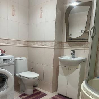 Сдается 2-х комнатная квартира, 70 м²