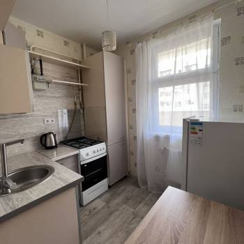 Сдается 1-комнатная квартира, 28 м²