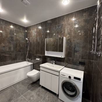 Сдается Многокомнатная квартира, 70 м²