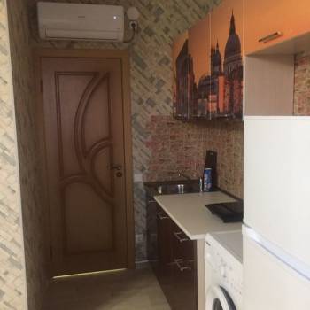 Сдается 1-комнатная квартира, 35 м²