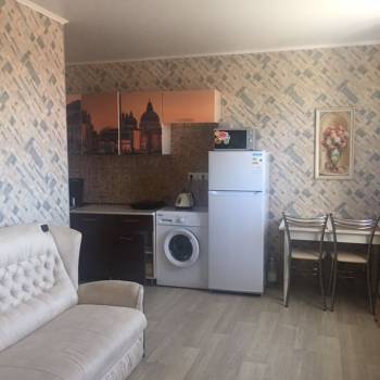 Сдается 1-комнатная квартира, 35 м²