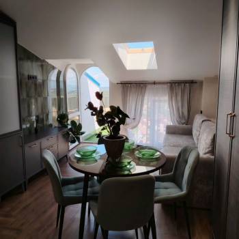 Продается 1-комнатная квартира, 41 м²