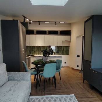 Продается 1-комнатная квартира, 41 м²