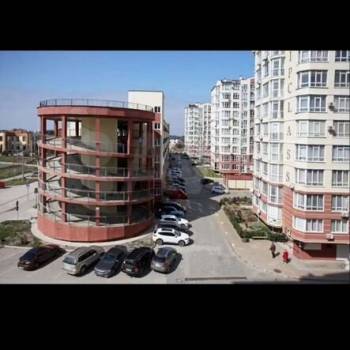 Продается 1-комнатная квартира, 49,7 м²