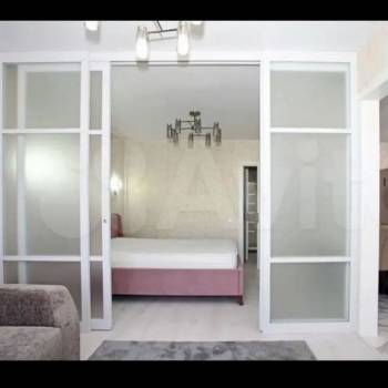 Продается 1-комнатная квартира, 49,7 м²