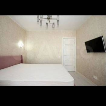 Продается 1-комнатная квартира, 49,7 м²