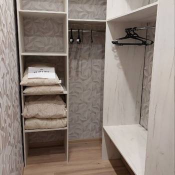 Продается 1-комнатная квартира, 42 м²