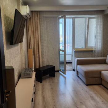 Продается 1-комнатная квартира, 33 м²