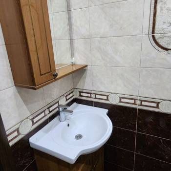 Продается 1-комнатная квартира, 33 м²