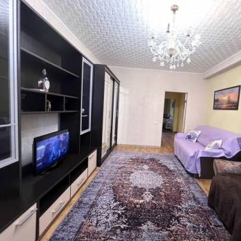 Сдается 1-комнатная квартира, 47 м²