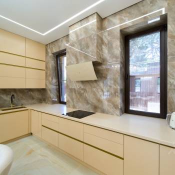 Продается Дом, 251 м²