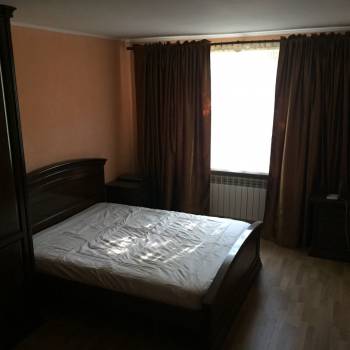 Сдается Многокомнатная квартира, 90 м²