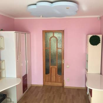 Сдается Многокомнатная квартира, 90 м²