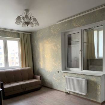 Продается 1-комнатная квартира, 46 м²