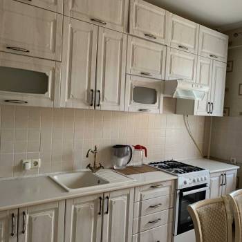 Продается 1-комнатная квартира, 46 м²