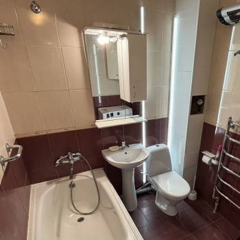 Сдается 2-х комнатная квартира, 60 м²