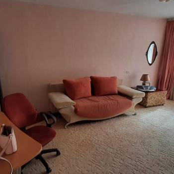 Сдается 1-комнатная квартира, 43 м²