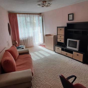 Сдается 1-комнатная квартира, 43 м²