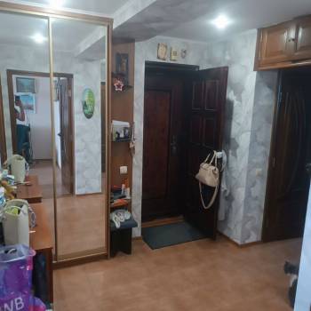 Продается 3-х комнатная квартира, 65 м²