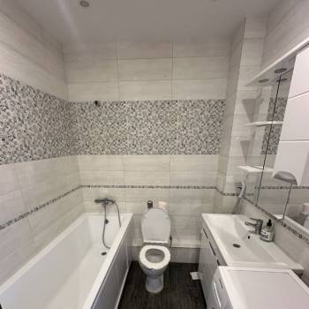 Сдается 1-комнатная квартира, 42 м²