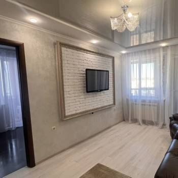 Сдается Многокомнатная квартира, 60 м²