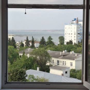 Сдается 1-комнатная квартира, 46 м²